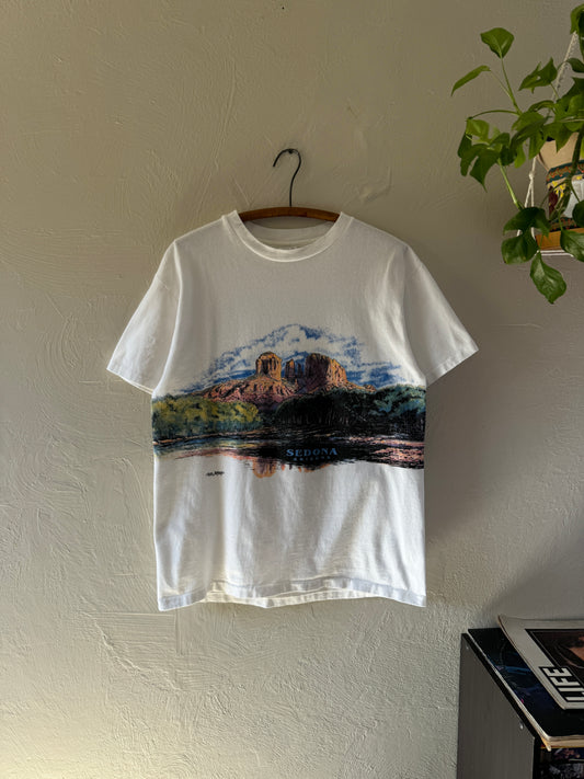 1990s Arizona Sedona Wrap Around Nature T-Shirt