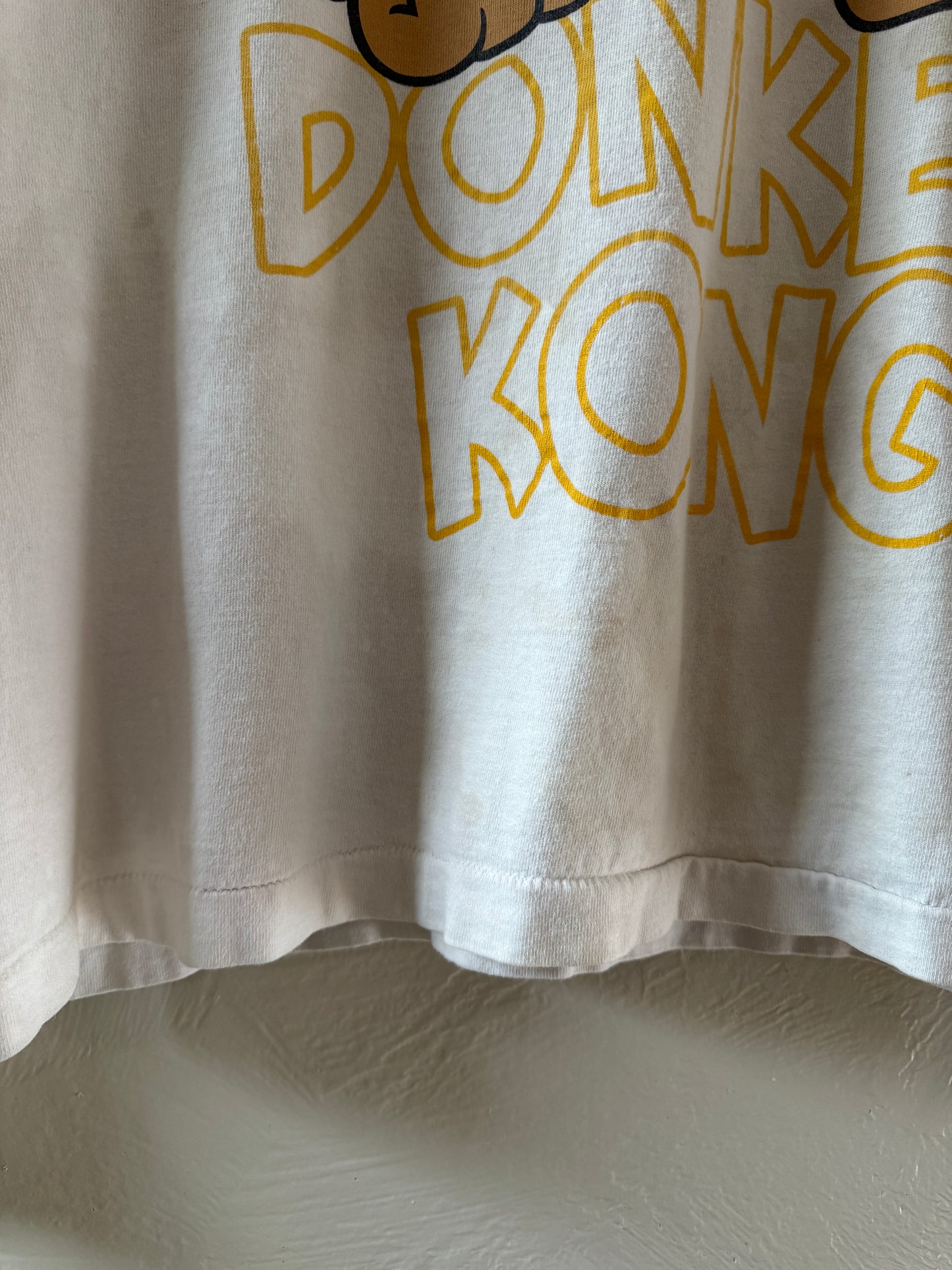 1990s Donkey Kong Nintendo Long Sleeve T-Shirt