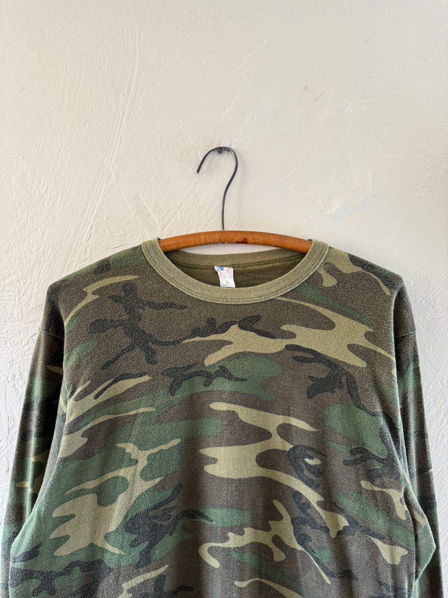 1980/90s Camouflage Long Sleeve T-Shirt