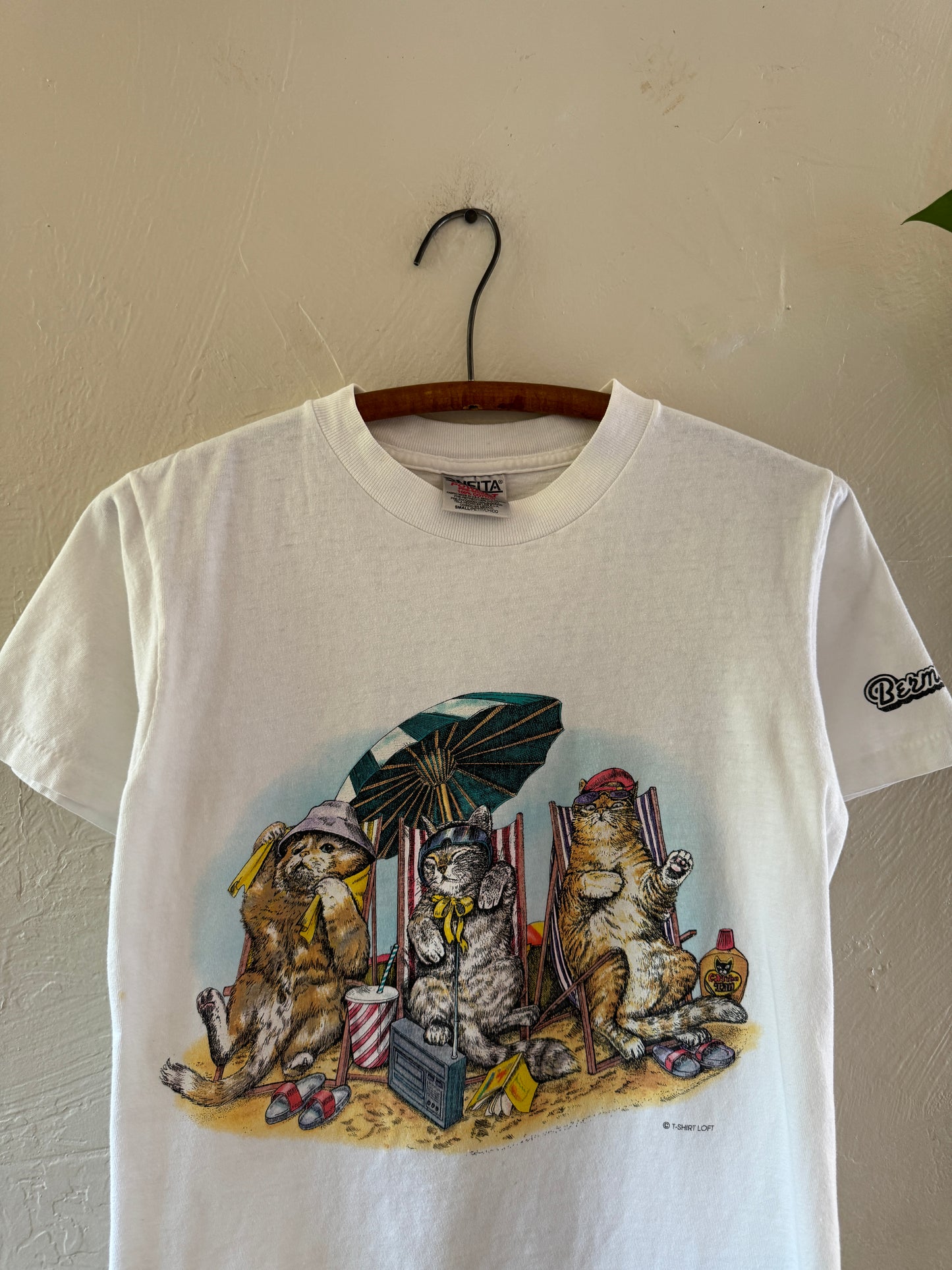 1990s Bermuda Beach Cats T-Shirt