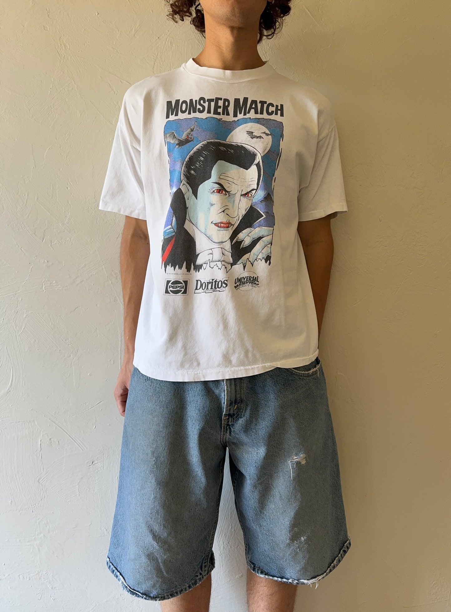 1990s Universal Studios Monster Match Dracula T-Shirt