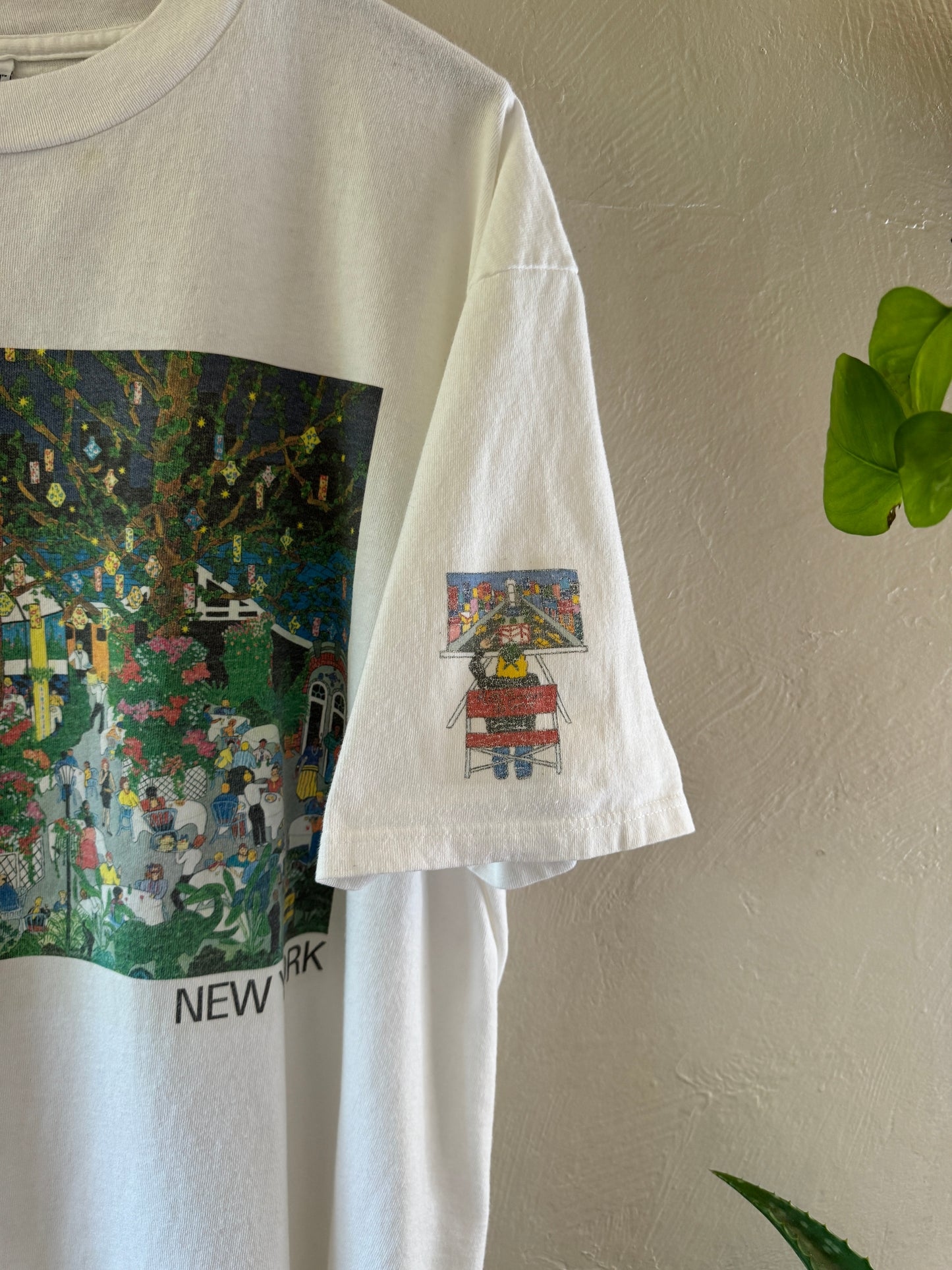 1990s New York Tavern On The Green Restaurant Art T-Shirt