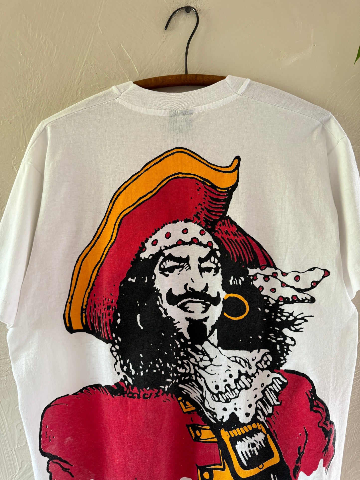 1990s Captain Morgan Rum Alcohol T-Shirt