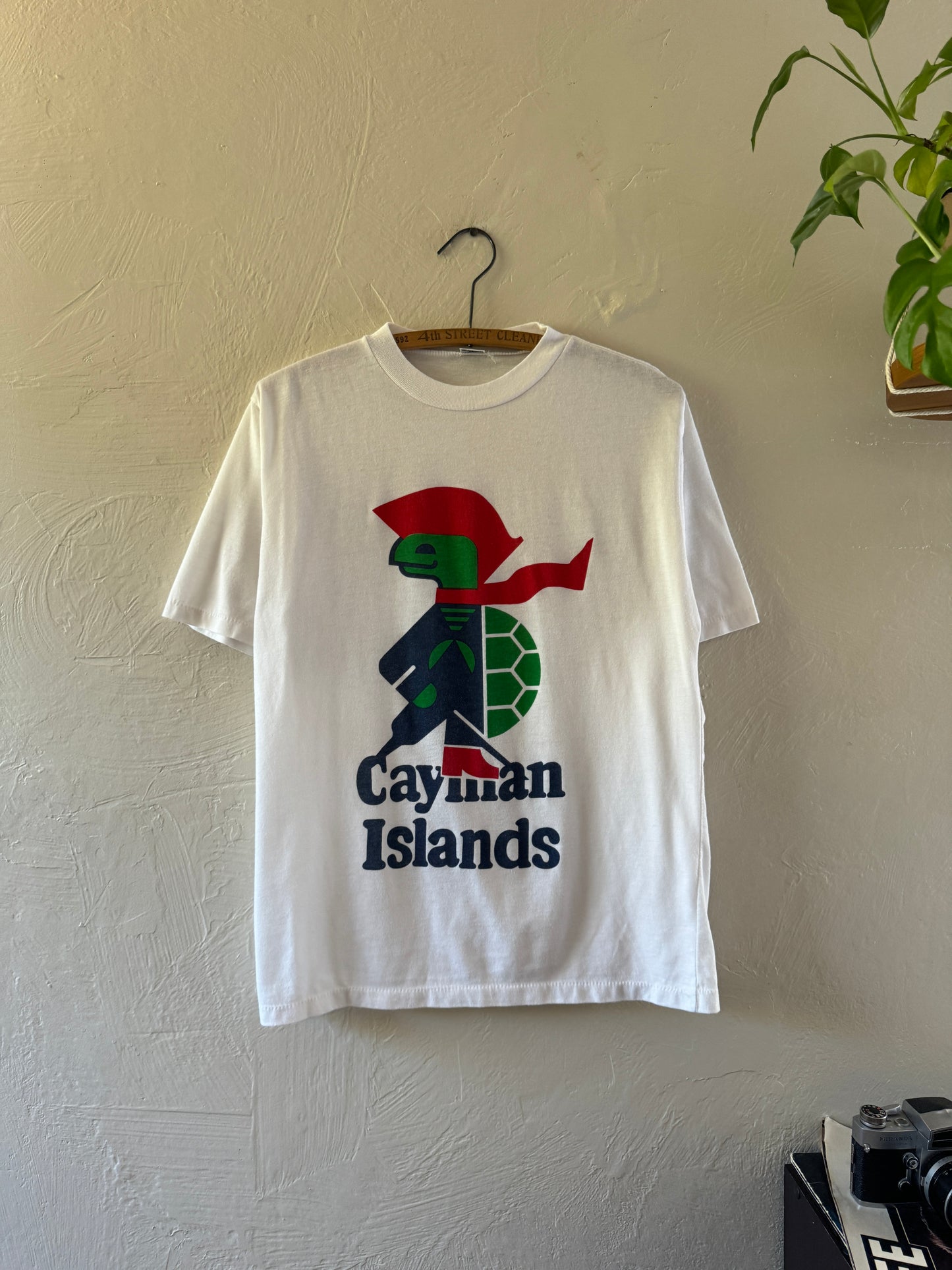 1990s Cayman Islands Turtle T-Shirt