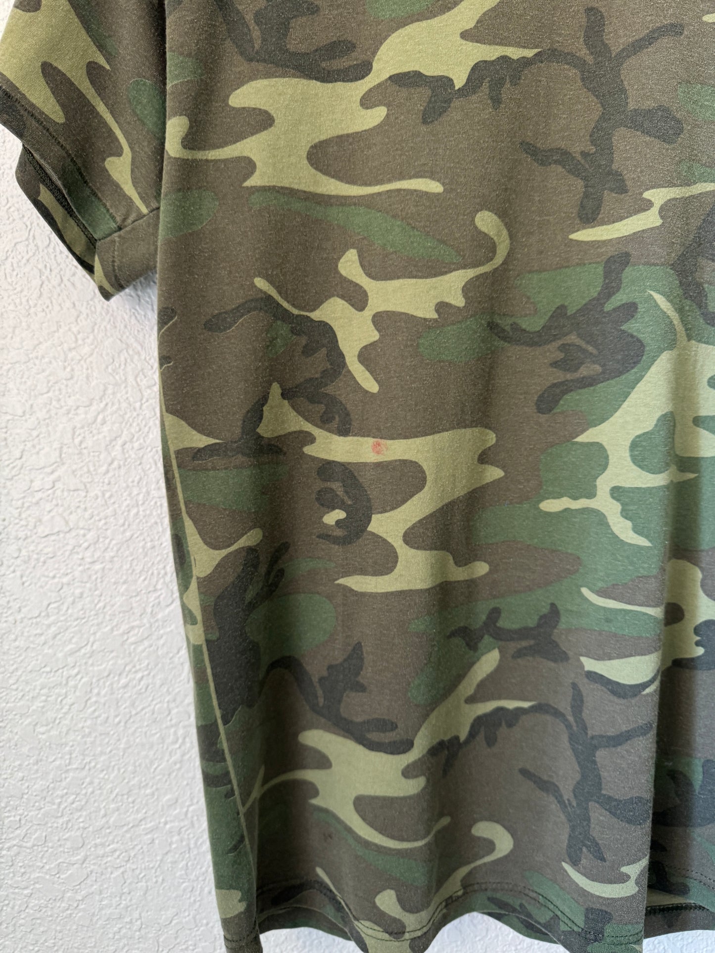 1990/80s Camouflage Military T-Shirt