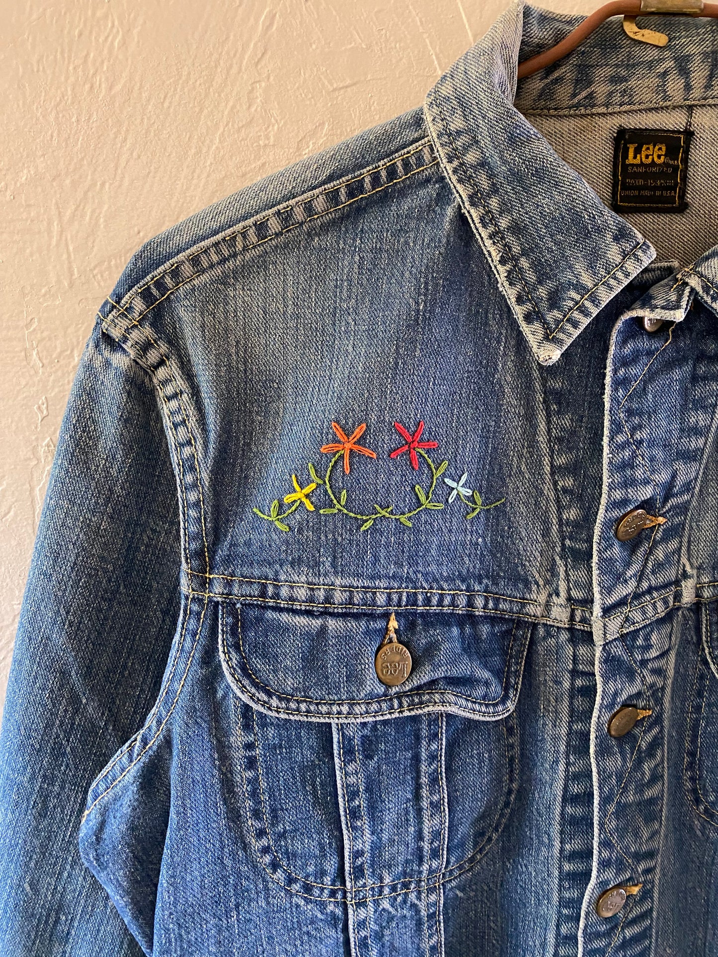 1970s Lee Sanforized Custom Embroidery Denim Jacket