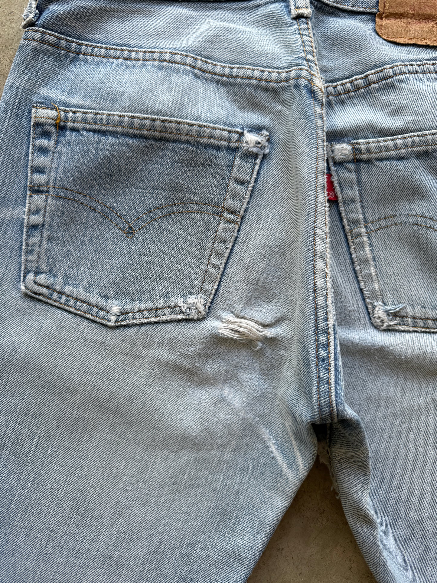 1970/80s Levis 501s Selvedge Distressed Jeans (27W x 34L)