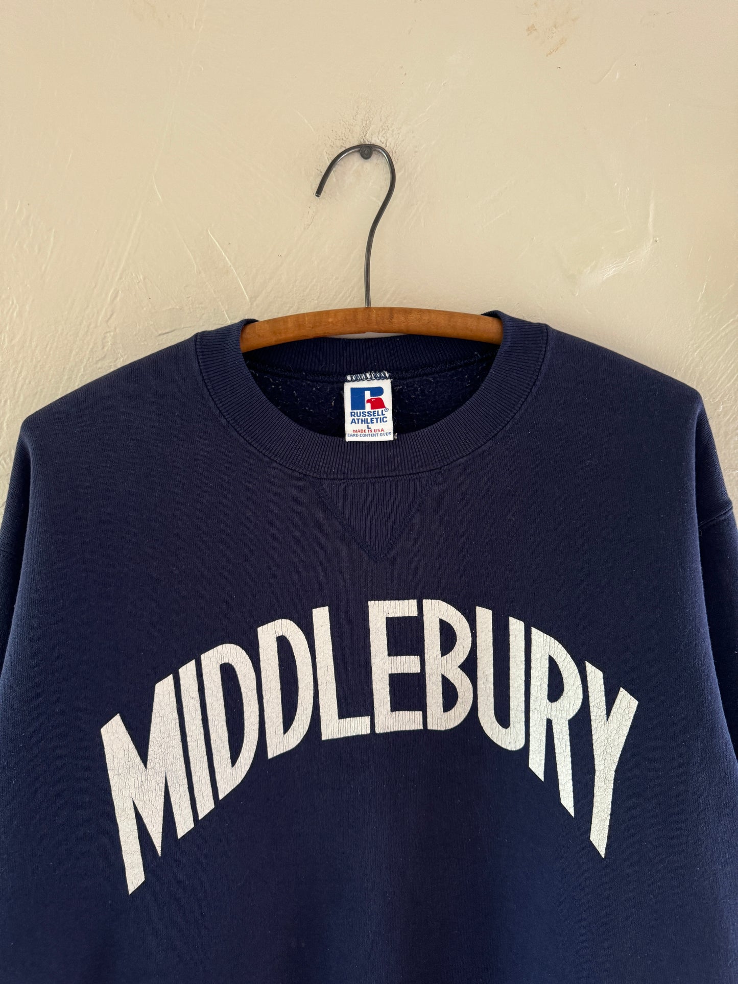 1990s Russell Athletic Middlebury Vermont Spell Out Sweater