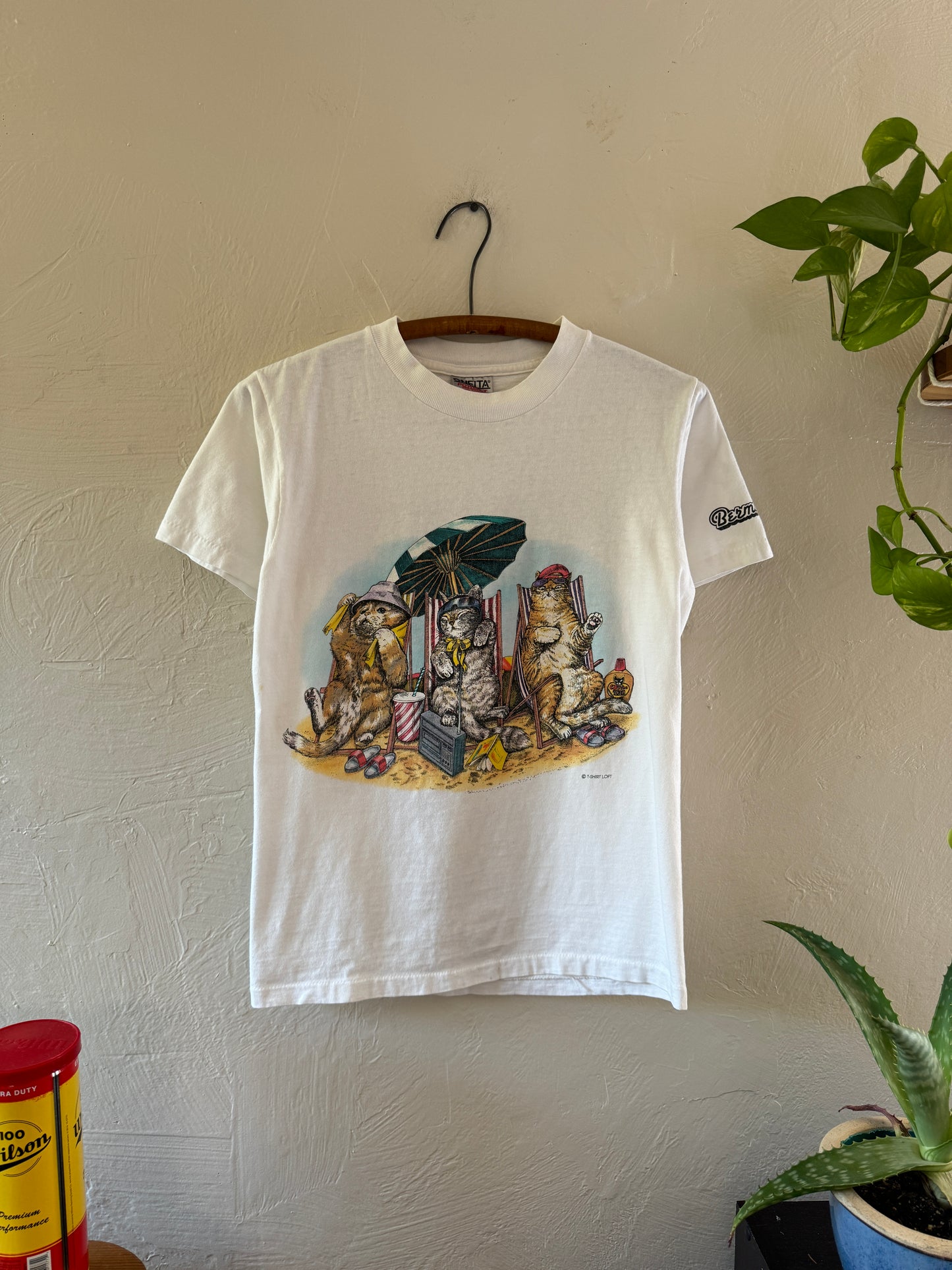 1990s Bermuda Beach Cats T-Shirt