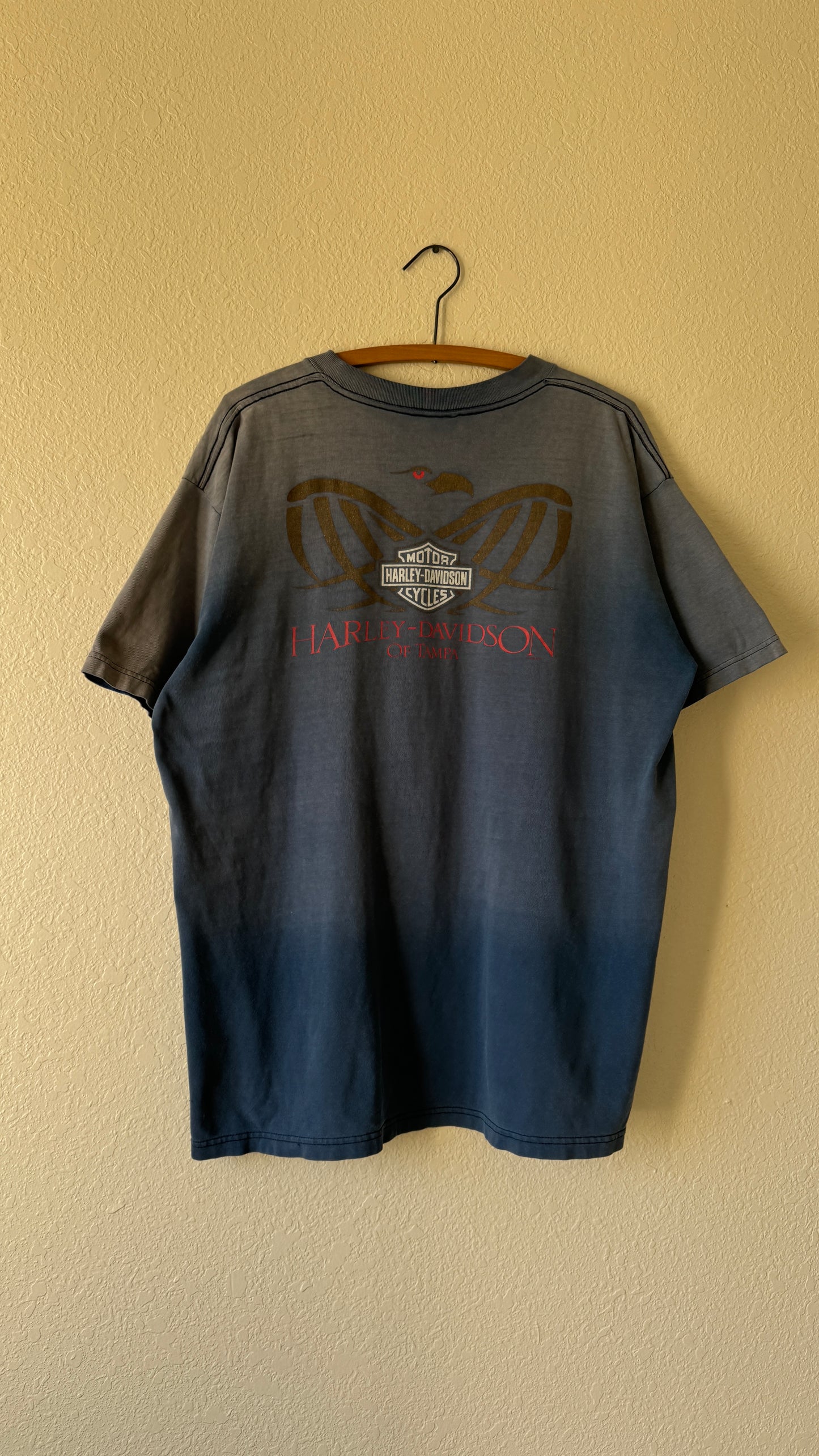 1990s Harley Davidson Tampa Florida Faded & Distressed T-Shirt