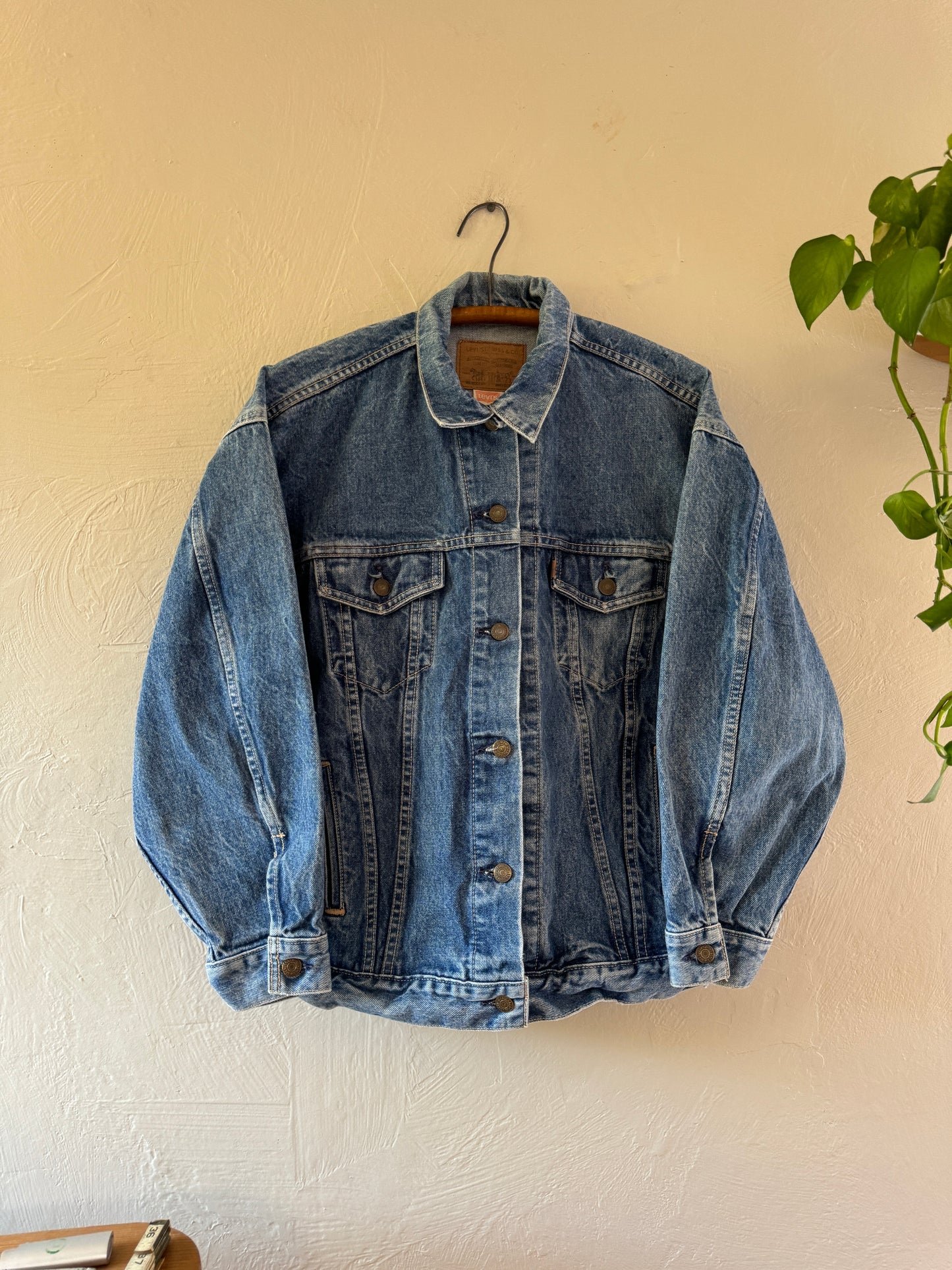 1980s Levis Trucker Denim Jacket Brown Tab