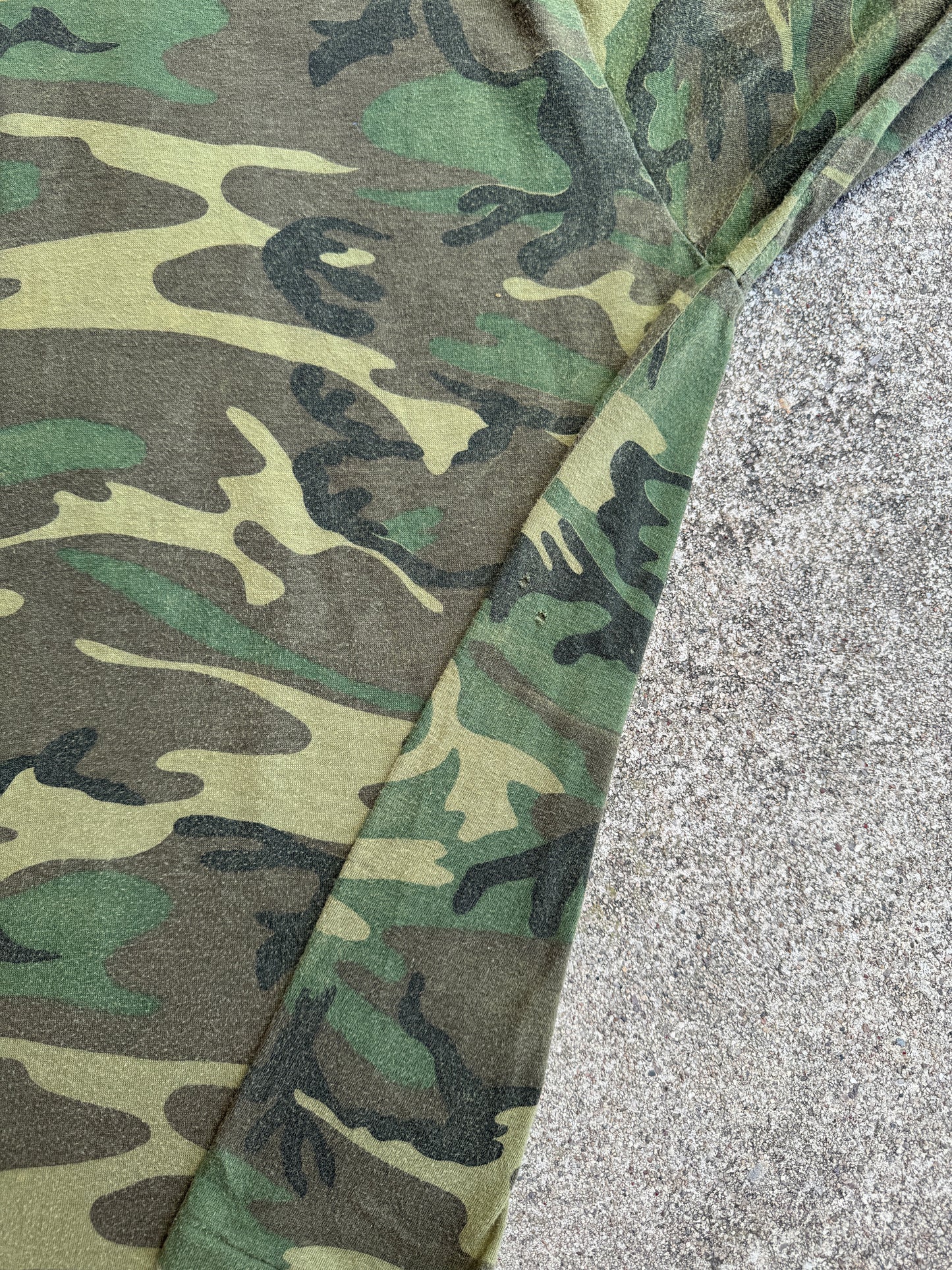 1980/90s Camouflage Long Sleeve T-Shirt